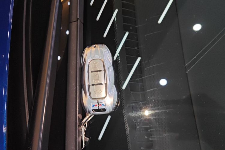 英菲尼迪Q50L 2018款 2.0T 舒适版 国VI中控内饰7001