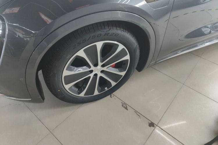 鸿蒙智行 智界R7 2024款 纯电 802km Max车身外观6004