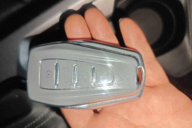 吉利汽车 帝豪 2022款 第4代 1.5L CVT尊贵型中控内饰11