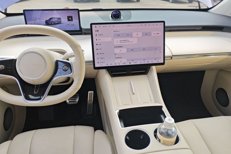 鸿蒙智行 智界R7 2024款 纯电 736km UItra局部细节16