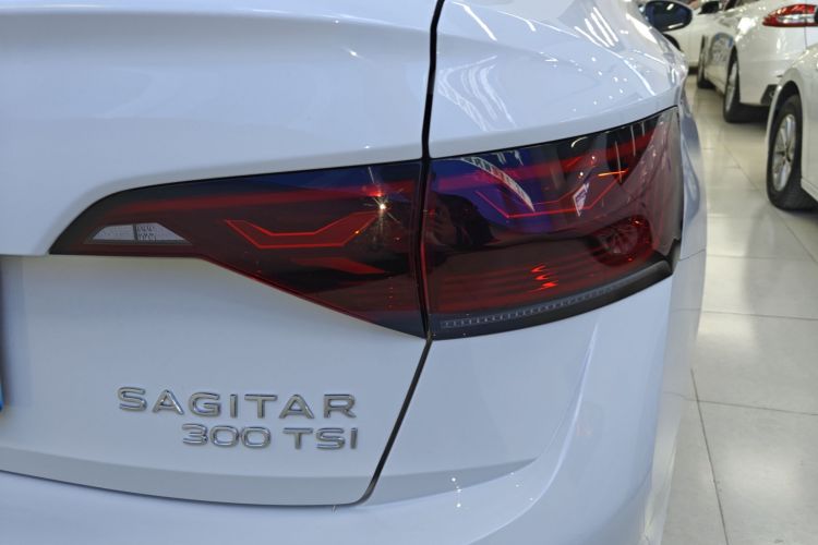 大众 速腾 2023款 300TSI DSG超越版车身外观6006