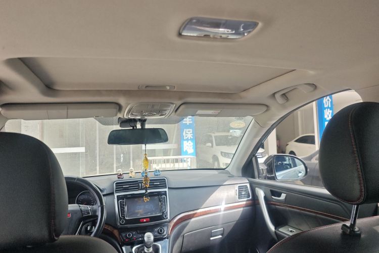 哈弗H6 2013款 运动版 1.5T 手动两驱精英型中控内饰22