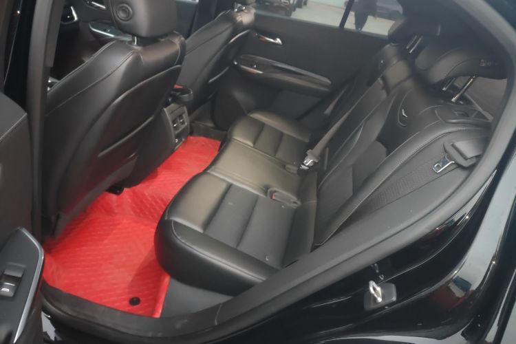 凯迪拉克XT4 2020款 改款 28T 两驱技术型中控内饰21