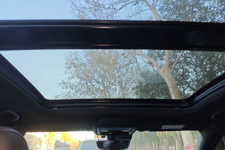 凯迪拉克XT4 2022款 28T 四驱铂金型局部细节22