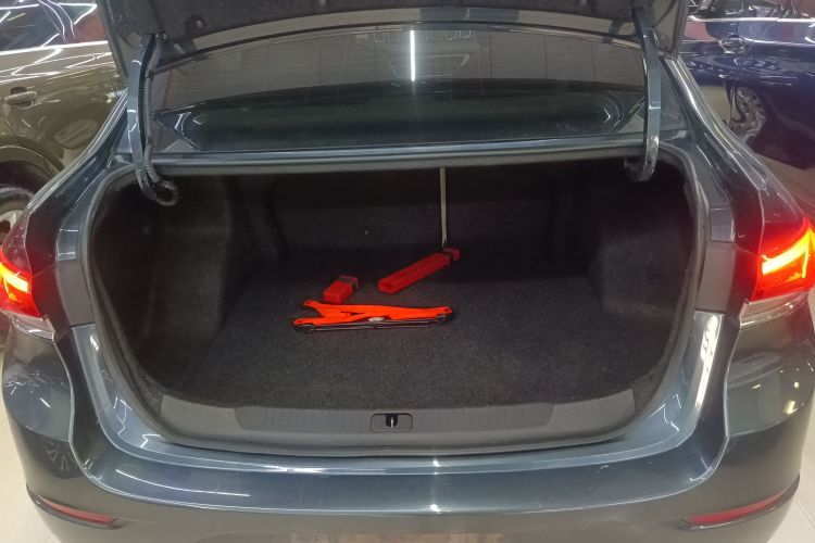 别克 英朗 2019款 15T 双离合互联精英型 国V局部细节23