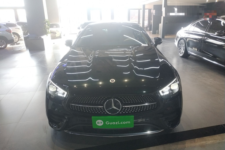 奔驰E级(进口) 2023款 E 300 轿跑车车身外观6001