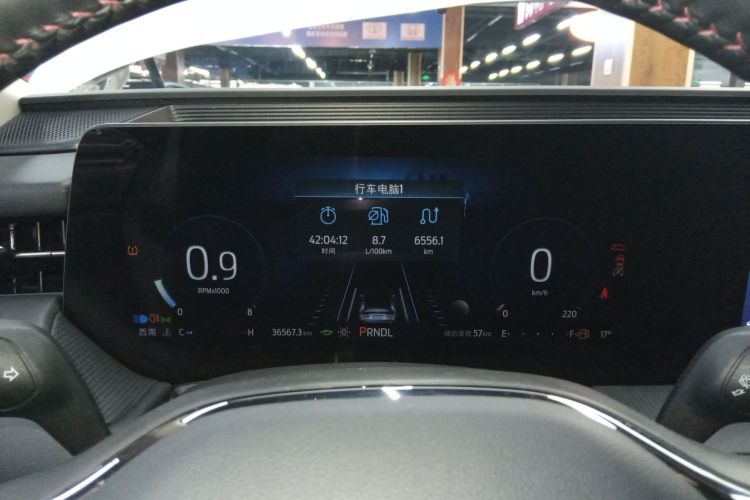 福特 蒙迪欧 2022款 改款 EcoBoost 245 豪华型中控内饰14