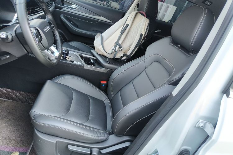 东南DX8S 2022款 1.5T DCT酋长版 7座中控内饰19