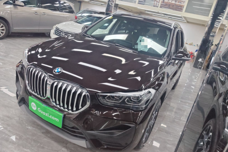 宝马X1 2021款 sDrive25Li 领先型车身外观1