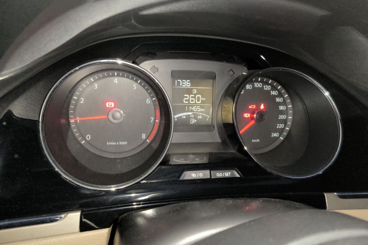 大众 宝来 2014款 1.6L 手动舒适型中控内饰15