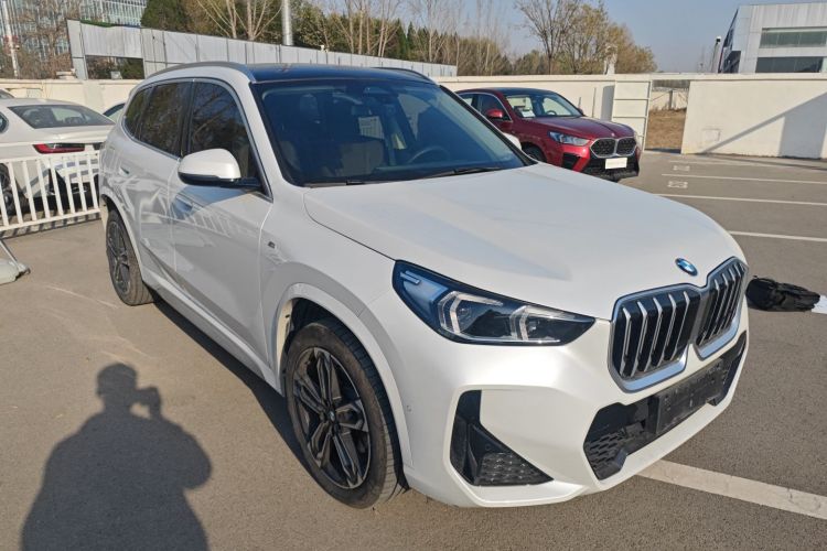 宝马X1 2023款 sDrive25Li M运动套装车身外观3