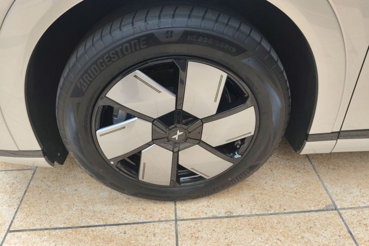 小鹏X9 2024款 702超长续航Max车身外观6002