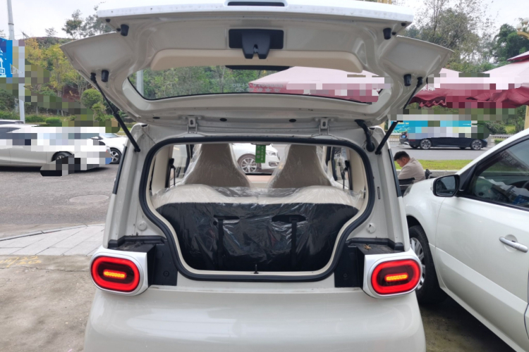 五菱汽车 宏光MINIEV 2024款 第三代 215km 青春版局部细节23