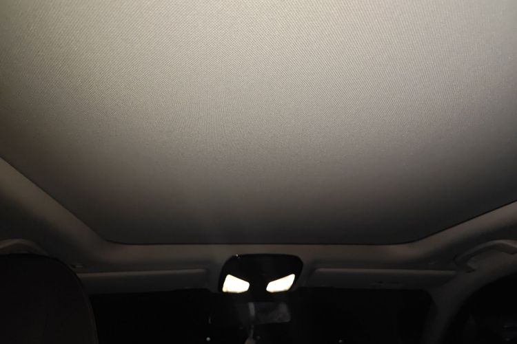 宝马3系 2020款 改款 325Li M运动曜夜套装局部细节22