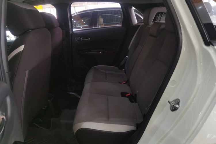 本田 LIFE 2021款 1.5L CVT CRO-SS灵趣版中控内饰21