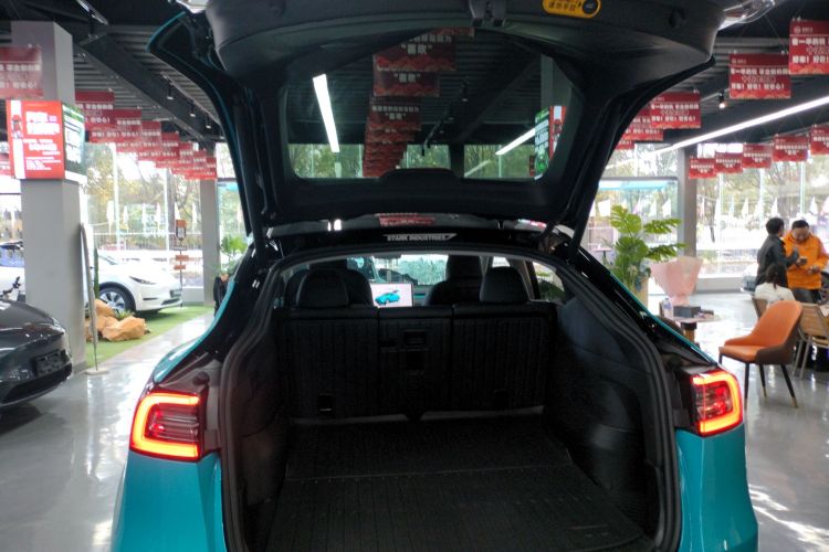 特斯拉 Model Y 2022款 改款 后轮驱动版局部细节23