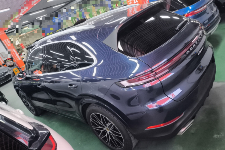 保时捷 2024款 Cayenne 3.0T车身外观4