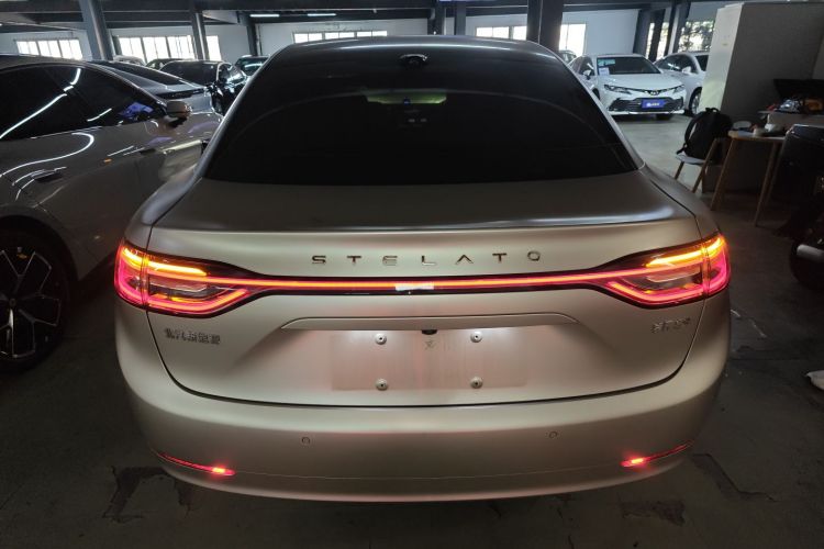 鸿蒙智行 享界S9 2024款 纯电 Ultra 四驱旗舰版车身外观6