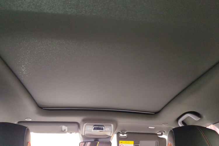 比亚迪 宋PLUS新能源 2021款 DM-i 110KM 旗舰PLUS中控内饰22