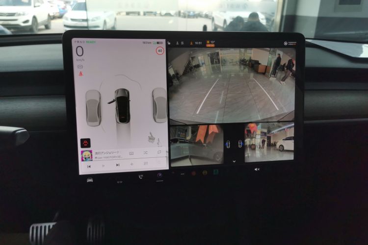 特斯拉 Model Y 2021款 长续航全轮驱动版中控内饰16