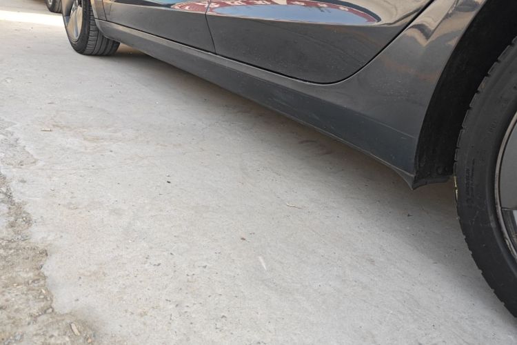 特斯拉 Model 3(进口) 2019款 标准续航后驱升级版(52度)局部细节9002