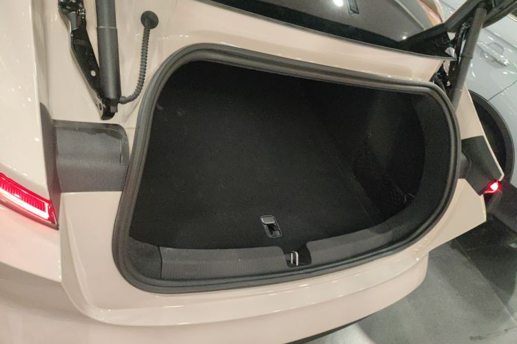 蔚来ET5 2024款 75kWh机舱底盘23