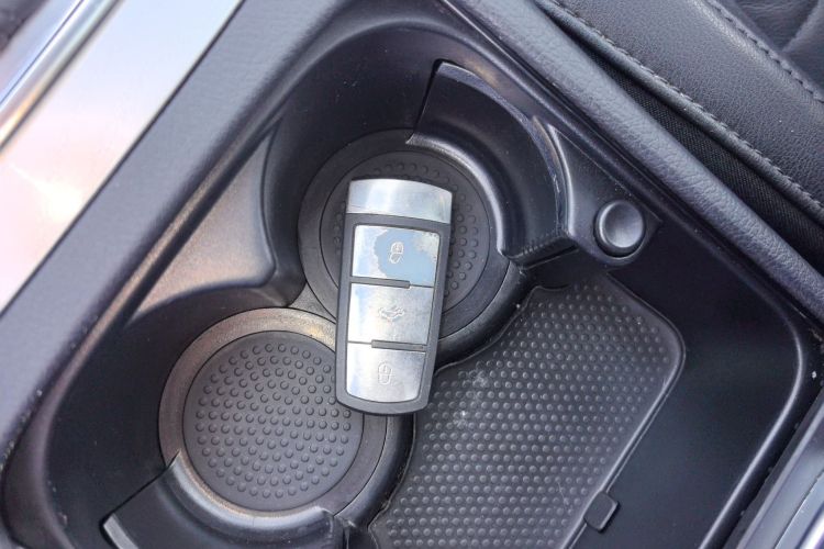 大众 迈腾 2013款 1.8TSI 豪华型中控内饰11