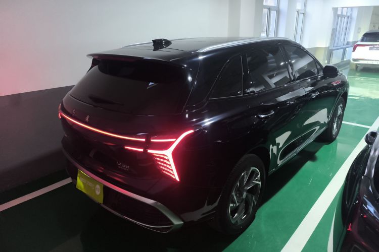 红旗HS3 PHEV 2024款 PHEV 115km 劲为版车身外观7