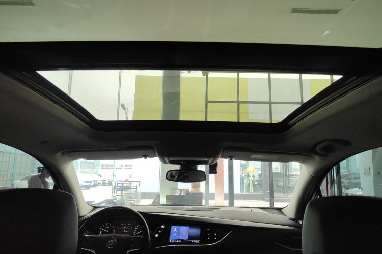 别克 昂科旗 2020款 28T 四驱尊贵型局部细节22