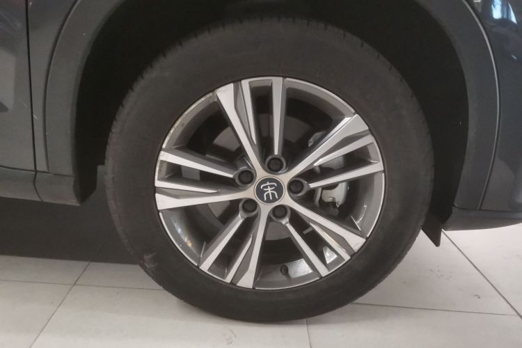 比亚迪 宋Pro 2021款 1.5T 自动精英型车身外观10