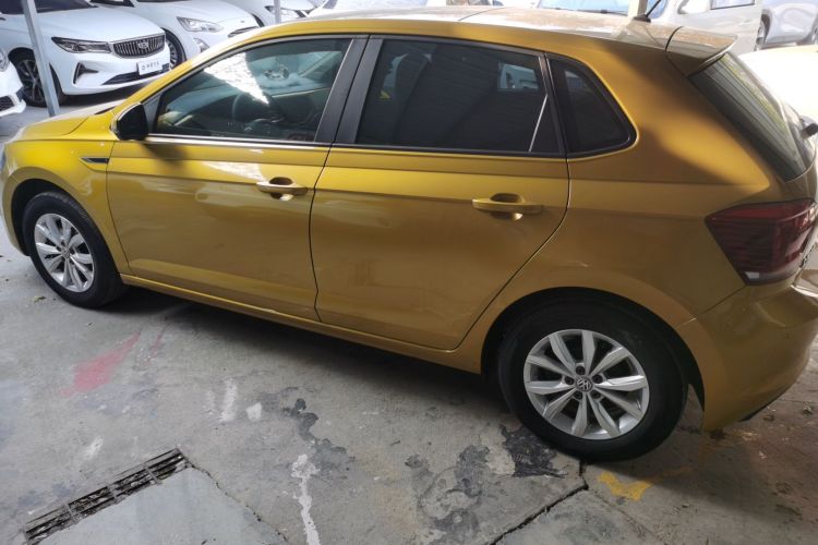 大众 Polo 2019款 Plus 1.5L 自动炫彩科技版车身外观4