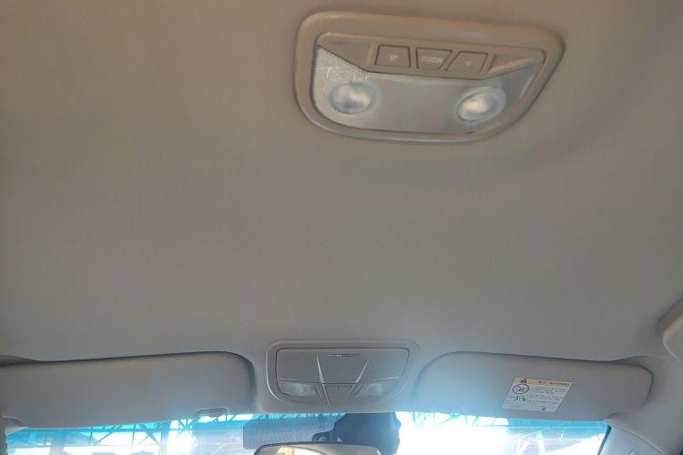 吉利汽车 帝豪 2017款 三厢百万款 1.5L 手动豪华型中控内饰22