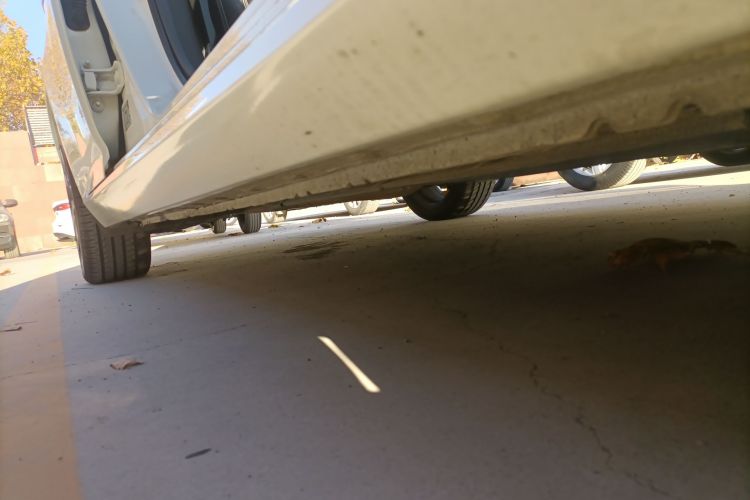 日产 天籁 2020款 2.0L XL 舒适版局部细节9001