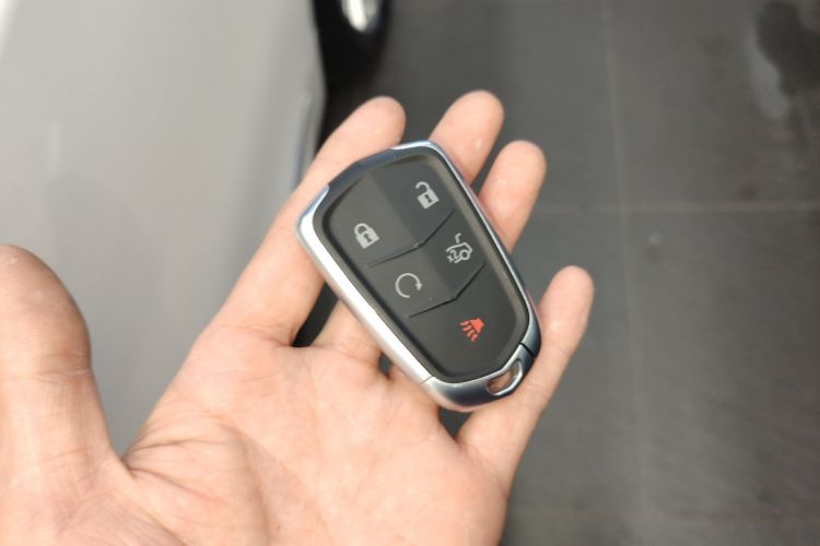 凯迪拉克CT6 2021款 28T 领先超级巡航型中控内饰7001