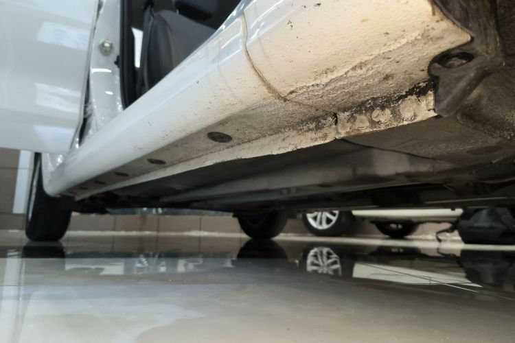 起亚 焕驰 2019款 1.4L 手动智享版Value 国VI局部细节9001