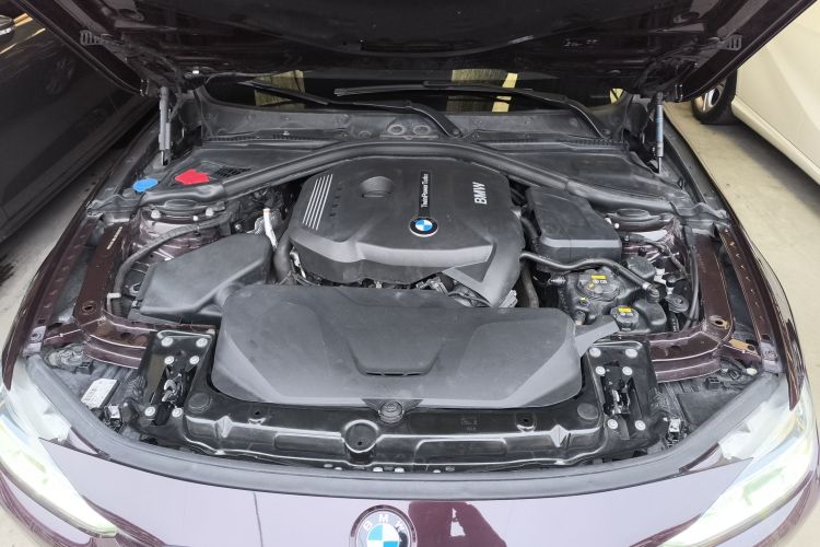 宝马3系 2017款 320Li xDrive 时尚型机舱底盘24