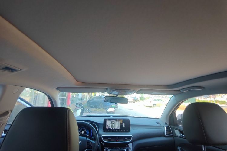 现代 途胜 2019款 280TGDi 双离合两驱时尚版 国VI局部细节22