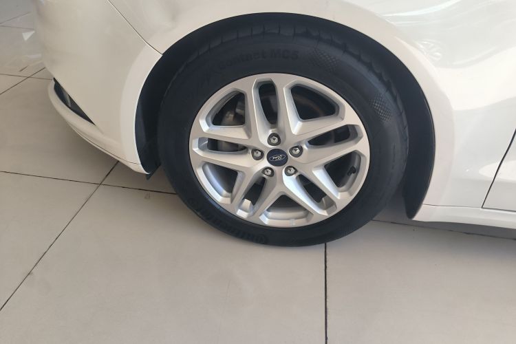 福特 蒙迪欧 2013款 1.5L GTDi180时尚型车身外观6001