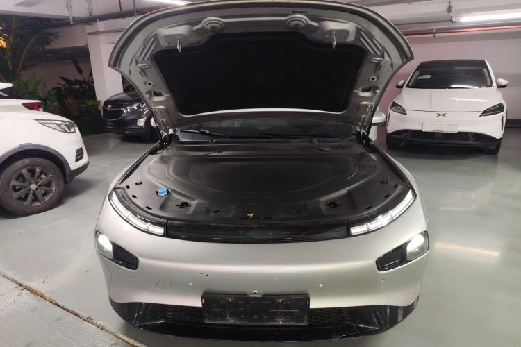 小鹏P7 2023款 P7i 702 Pro局部细节24