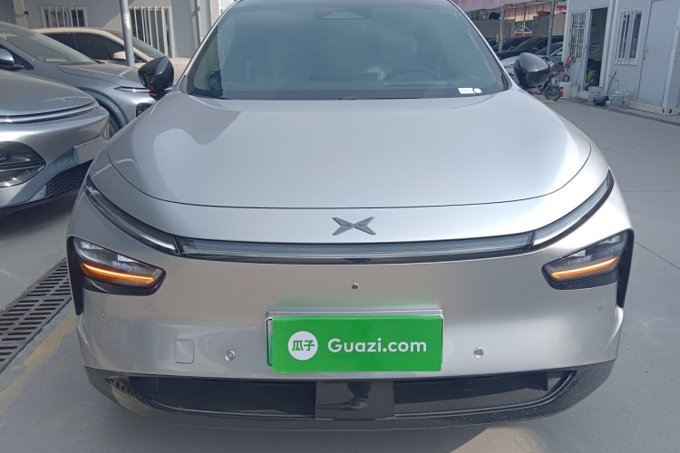 小鹏G7 2025款 702 超长续航 Ultra车身外观2