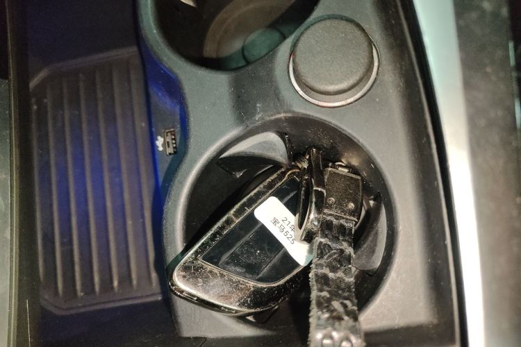 宝马5系 2021款 改款 525Li M运动套装中控内饰7001