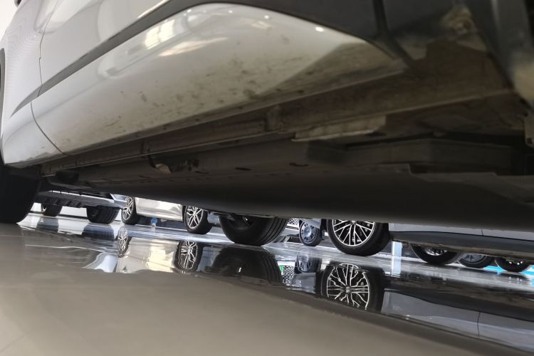 比亚迪 元PLUS 2022款 510KM 旗舰型局部细节9001