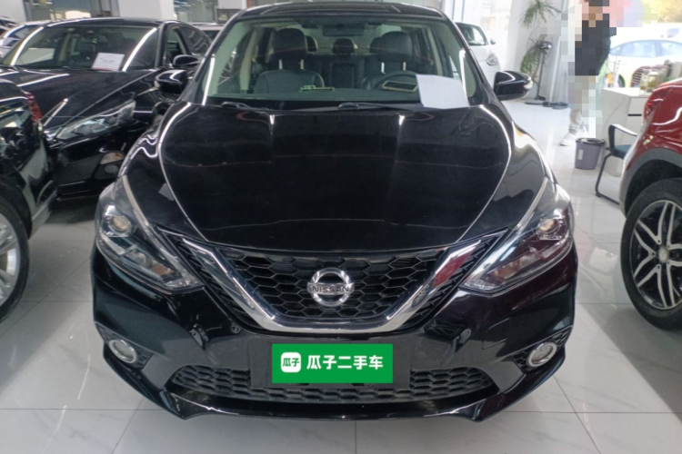 日产 轩逸 2018款 1.6XV CVT尊享版车身外观2