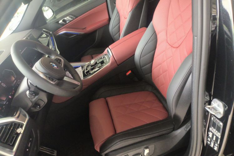 宝马X6 2023款 xDrive30i M运动套装中控内饰19