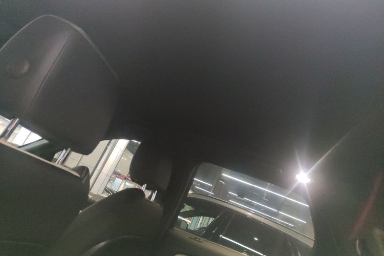 路虎 发现运动版 2022款 249PS R-Dynamic S 性能版 5座中控内饰22