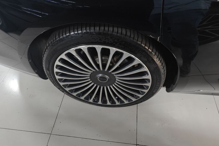 鸿蒙智行 享界S9 2024款 纯电 Ultra 四驱旗舰版车身外观6008