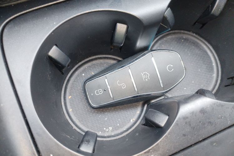 比亚迪 秦PLUS 2023款 冠军版 DM-i 55KM领先型中控内饰11