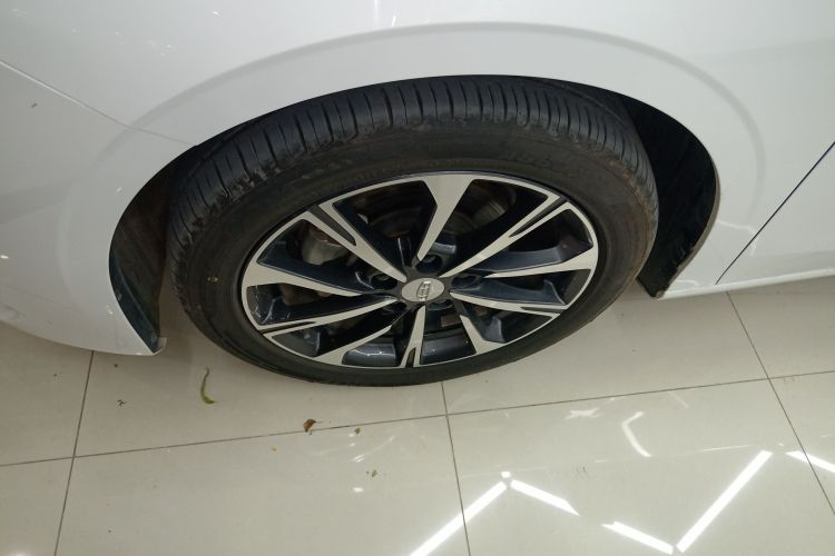 吉利汽车 帝豪 2025款 第4代 1.5L CVT尊贵型车身外观6007