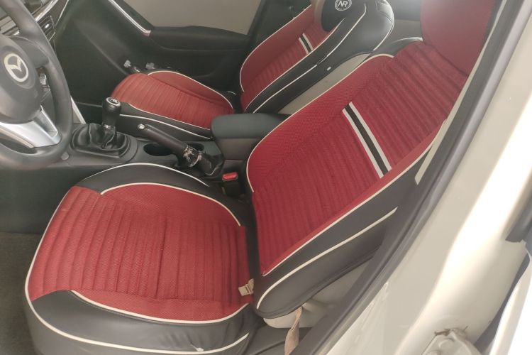 马自达CX-5 2015款 2.0L 手动两驱舒适型中控内饰19