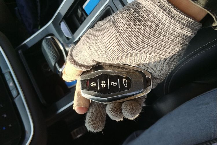 捷途X70 2020款 1.5T DCT智行版 5座中控内饰11